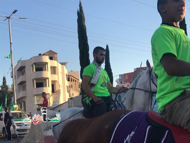 فيديو : الخياله القسماوية تجوب شوارع المدينة في مسيرة احتفالية بقدوم شهر رمضان المبارك 